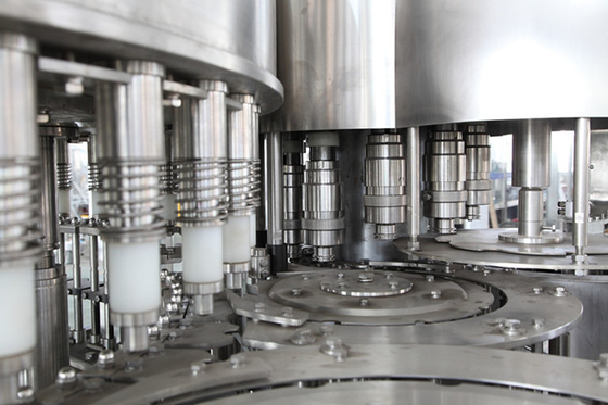 Three in One Mineral Water Liquid Filling Machines , 4000BPH Pure Water Bottle Filling Machine