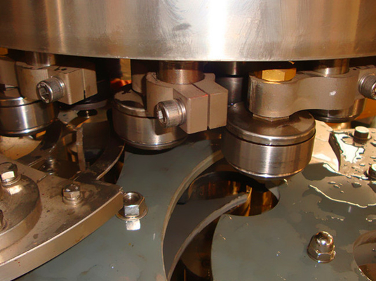 Carbonated Drink  Soda Cola Water Bottle Filling Machine Wash-Filling-Capping 3 in 1  12000BPH